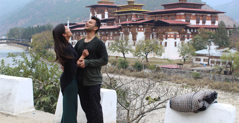 Visit Punakha Dzong in a Bhutan honeymoon tour