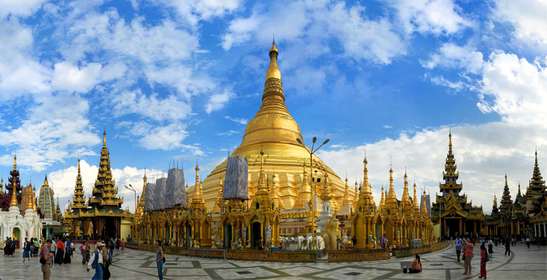 The beautiful Shwedagon Pagoda in Yangon