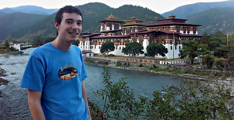 Visit Punakha Dzong