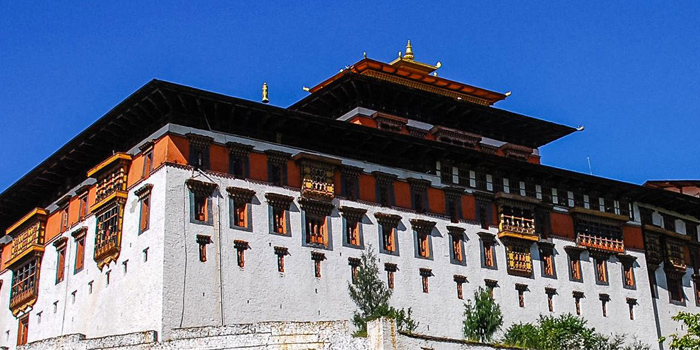 7 Days Essence of Bhutan Tour with Haa Valley