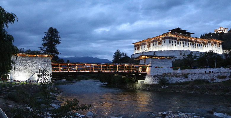 Night view of Paro Dzong
